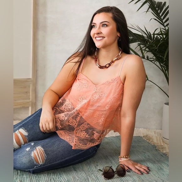 Willow & Root Tops - WILLOW & ROOT LACE OVERLAY TOP